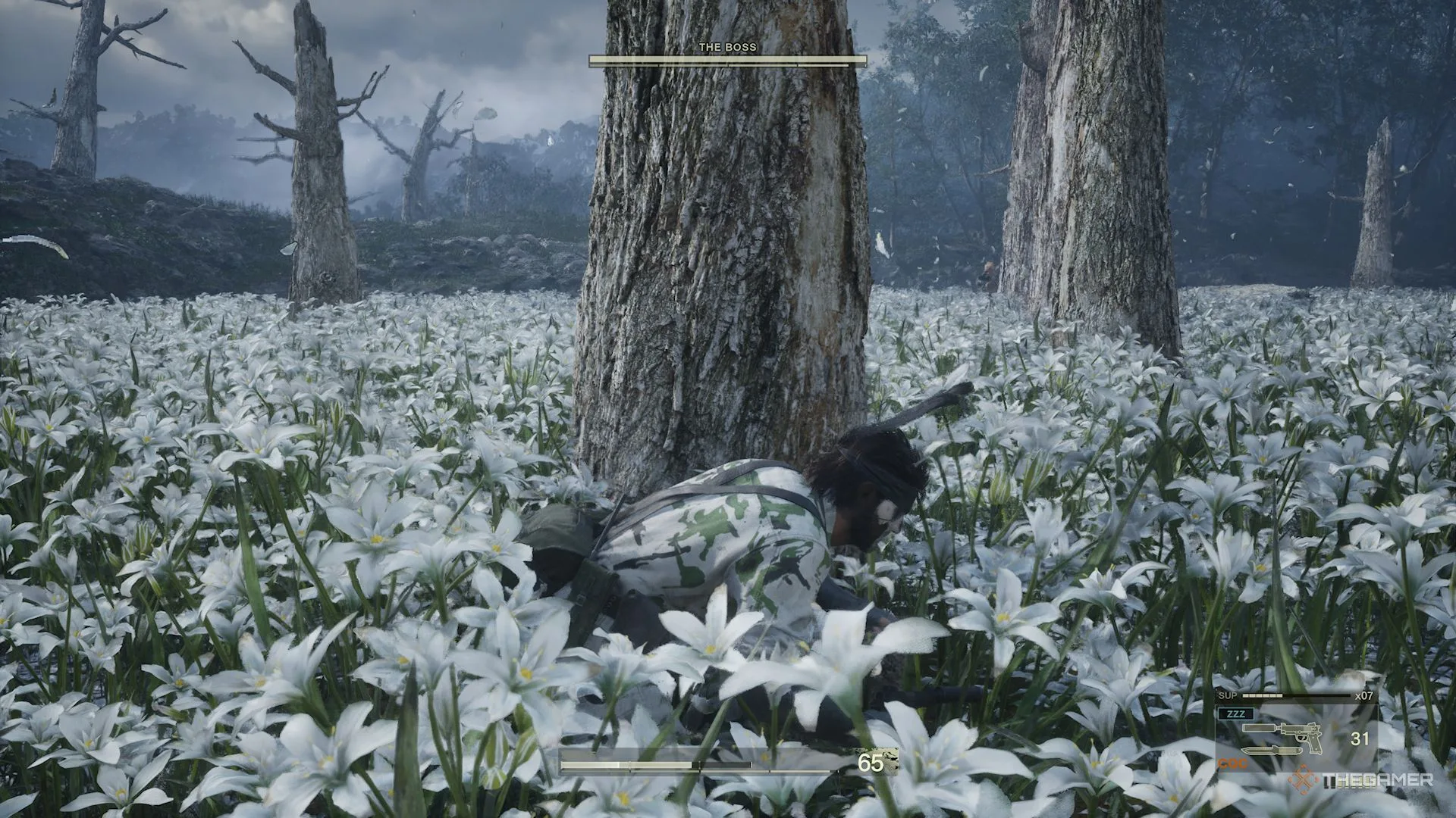 Snake hiding behind a tree during the battle with The Boss in Metal Gear Solid Delta: Snake Eater.